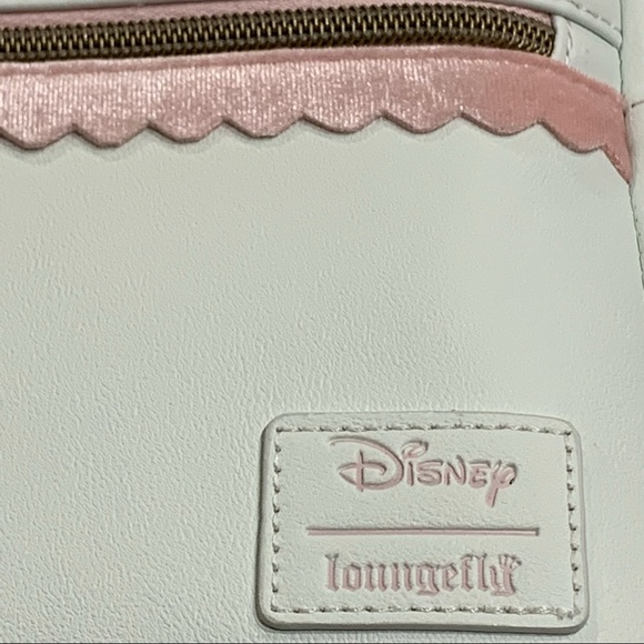 LOUNGEFLY DISNEY THE ARISTOCATS Marie Pastel Pink Velvet MINI BACKPACK! - Picture 4 of 8